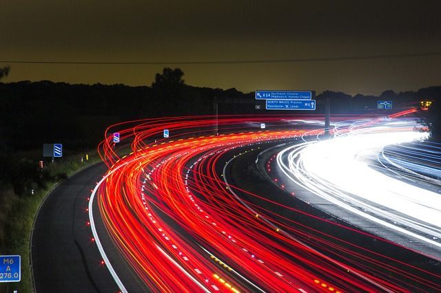 viajas en tu coche
